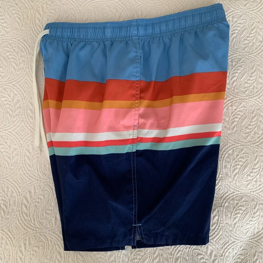 Goodfellow & Co Swim Shorts Men Size M Blue White Pink Stripes Pocket Drawstring